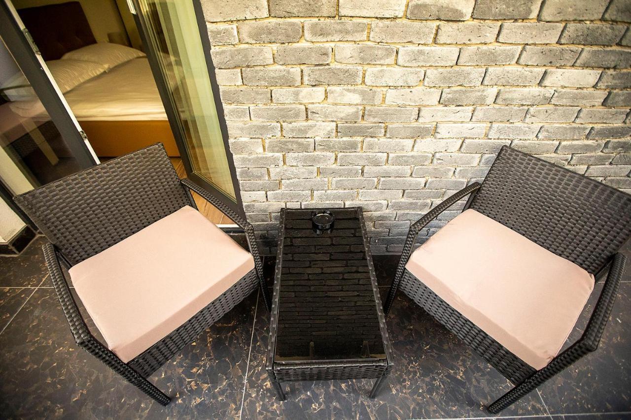 Covaciu Aparthotel Cluj-Napoca Exteriör bild